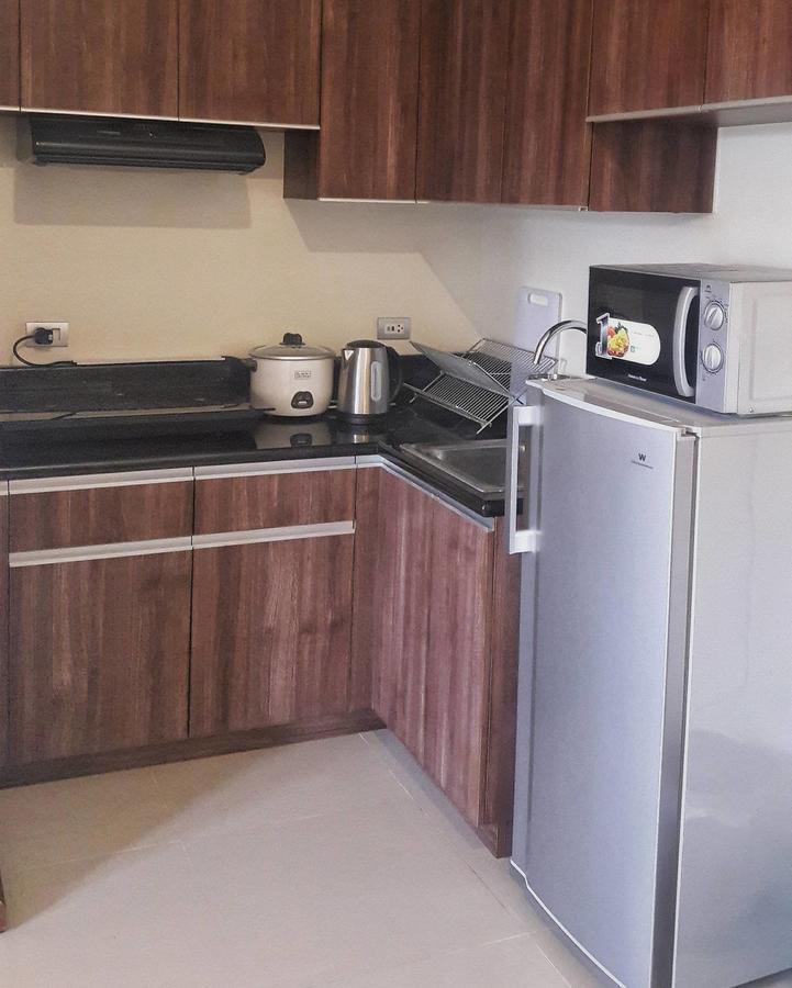 Azalea Place Robinsons Residences Себу Экстерьер фото